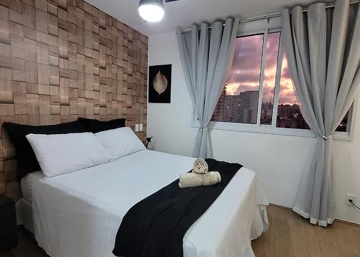 Studio Bras Com Piscina